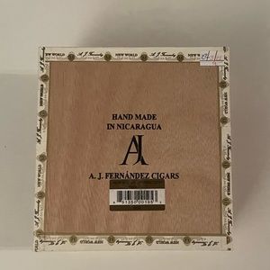 Empty Box from Nicaragua